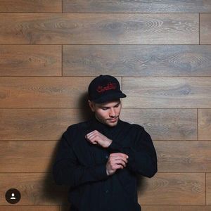 Meet your Posher, Mike